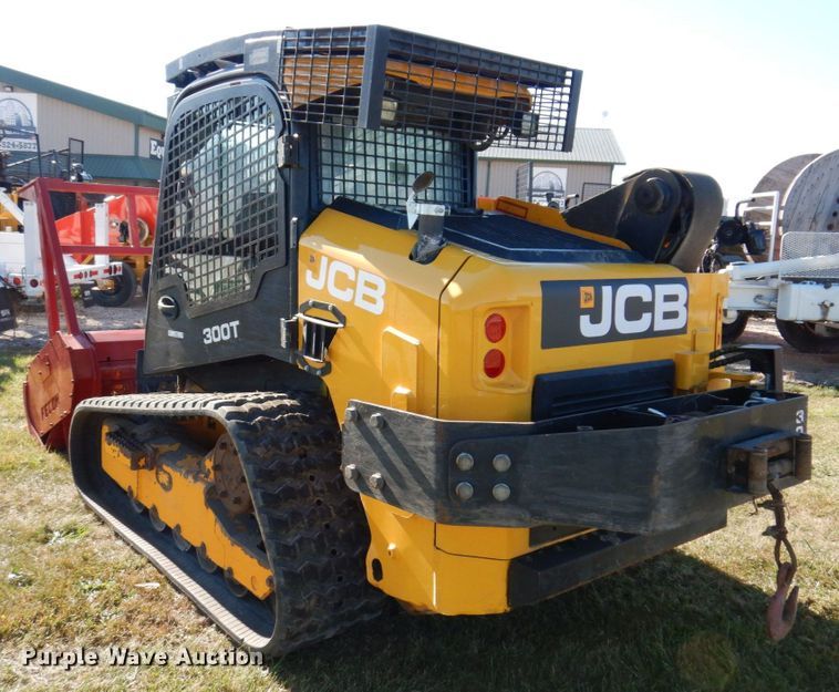 image for item JL9946 2013 JCB 300T  tracked skid steer loader