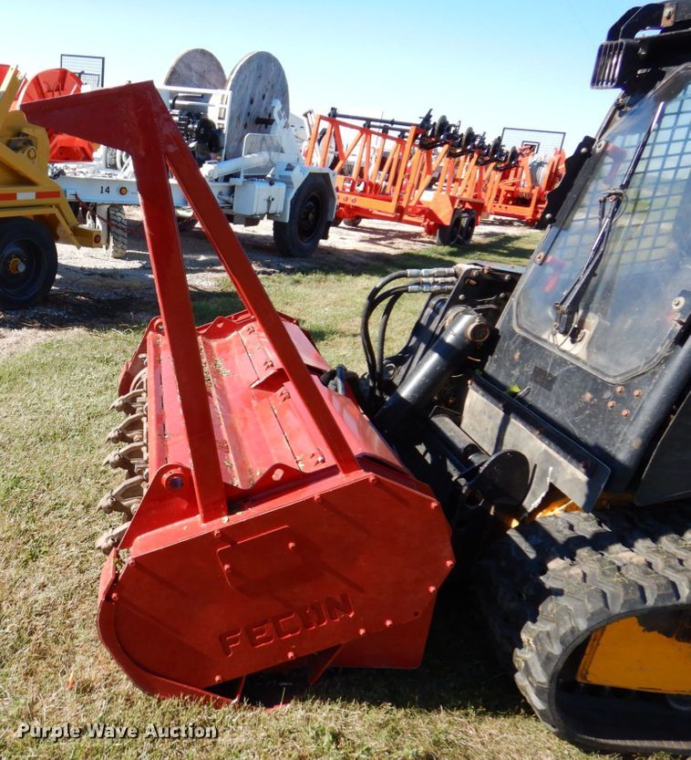 image for item JL9946 2013 JCB 300T  tracked skid steer loader