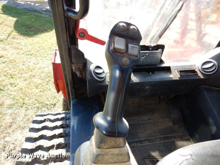 image for item JL9946 2013 JCB 300T  tracked skid steer loader