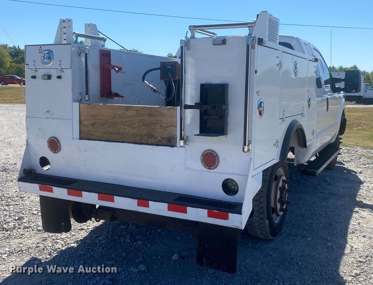 image for item JW9381 2011 Ford F350 Super Duty  SuperCab utility bed pickup truck