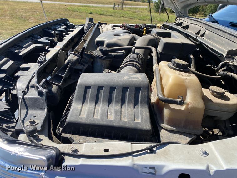 image for item JW9381 2011 Ford F350 Super Duty  SuperCab utility bed pickup truck