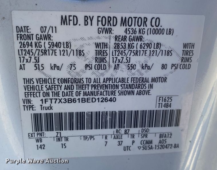 image for item JW9381 2011 Ford F350 Super Duty  SuperCab utility bed pickup truck