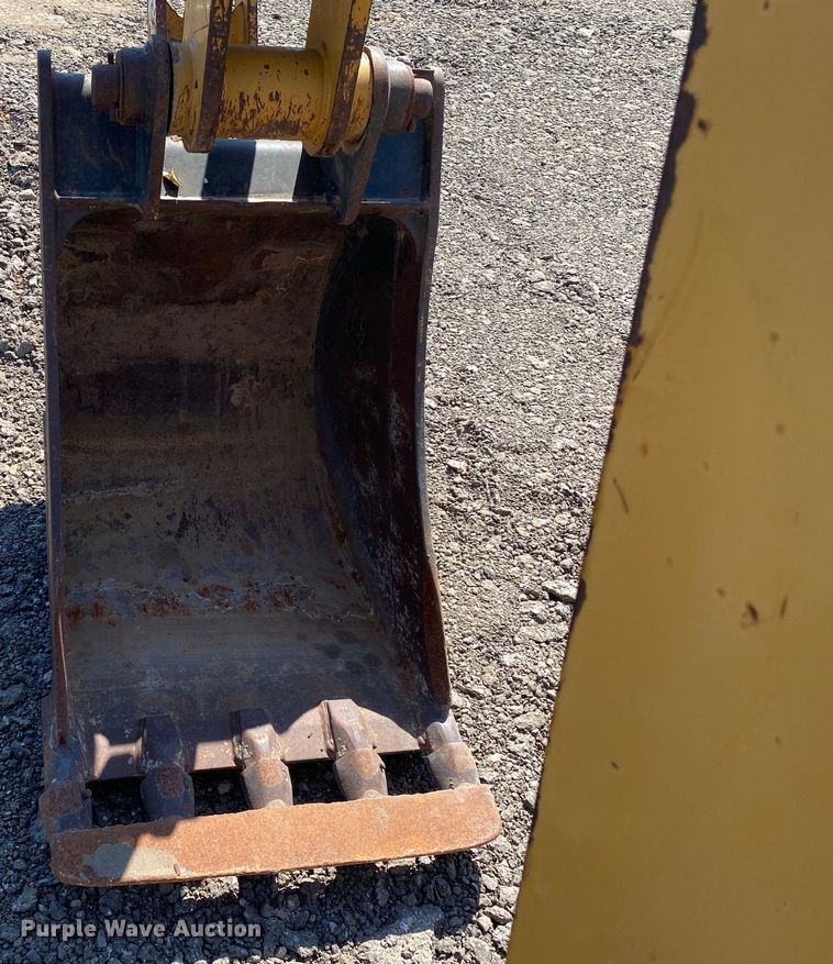 image for item JW9395 2011 Caterpillar 420E  backhoe