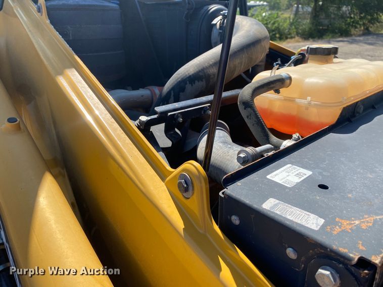 image for item JW9395 2011 Caterpillar 420E  backhoe