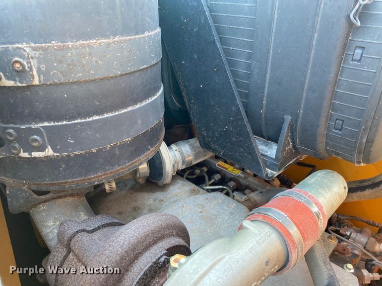 image for item JW9395 2011 Caterpillar 420E  backhoe