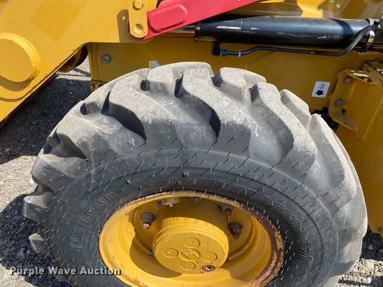 image for item JW9395 2011 Caterpillar 420E  backhoe