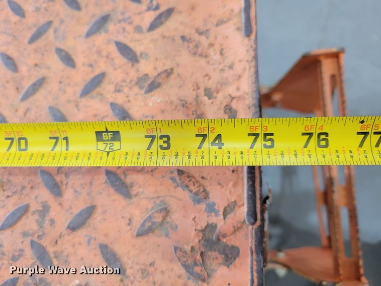 image for item JZ9051 2016 JLG 1932RS  scissor lift