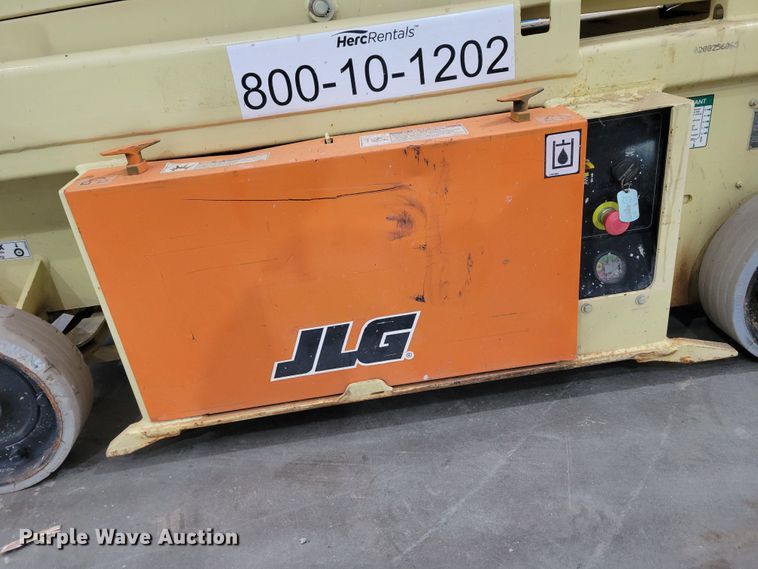 image for item JZ9051 2016 JLG 1932RS  scissor lift