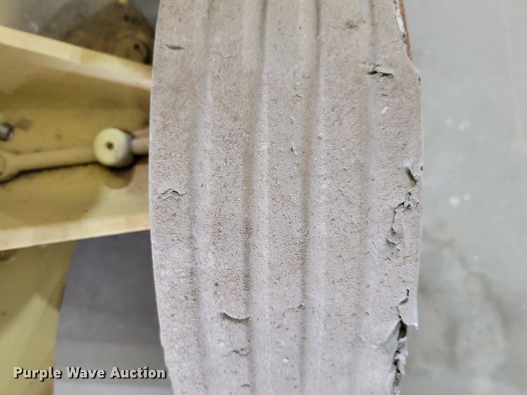 image for item JZ9051 2016 JLG 1932RS  scissor lift