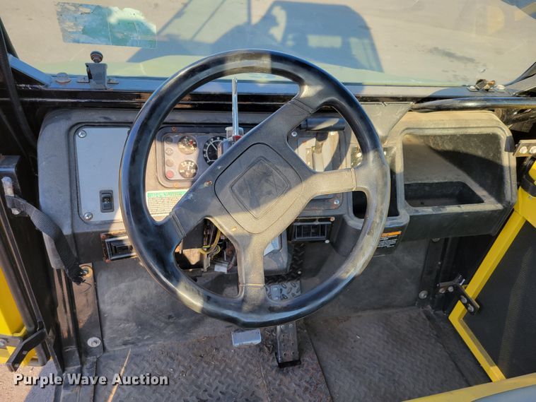 image for item JZ9058 Jacobsen Cushman  utility vehicle