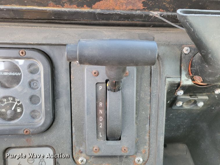 image for item JZ9058 Jacobsen Cushman  utility vehicle