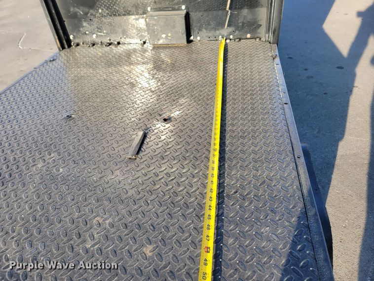 image for item JZ9058 Jacobsen Cushman  utility vehicle