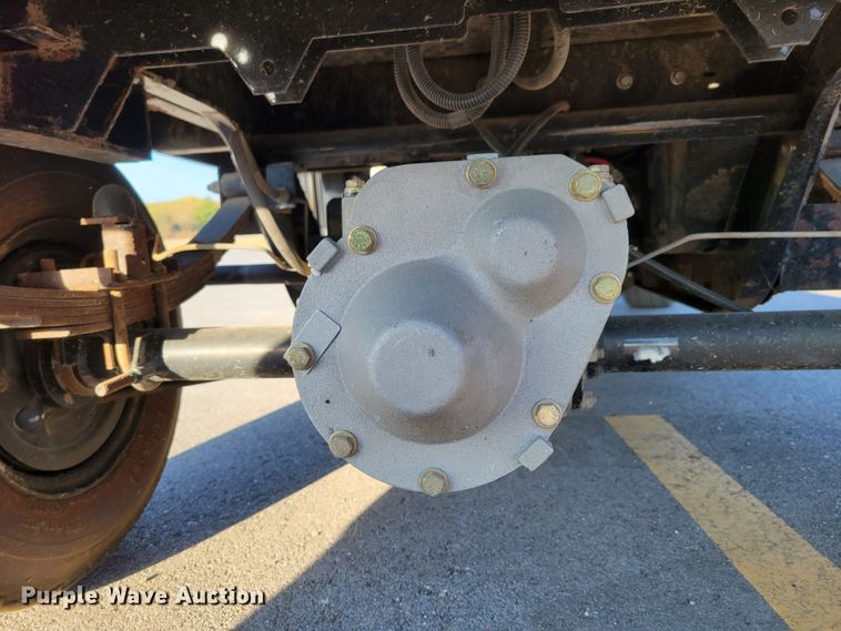 image for item JZ9058 Jacobsen Cushman  utility vehicle