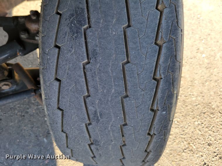 image for item JZ9058 Jacobsen Cushman  utility vehicle