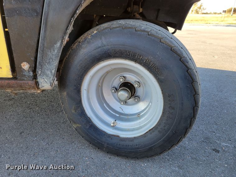 image for item JZ9058 Jacobsen Cushman  utility vehicle