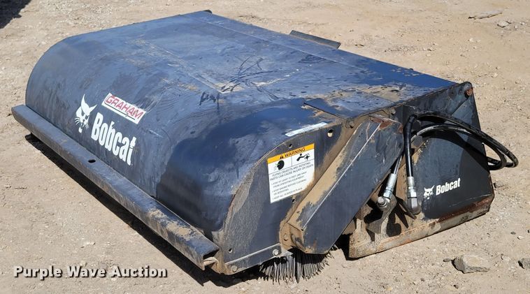 image for item JZ9108 2010 Bobcat 72 Sweeper  skid steer sweeper