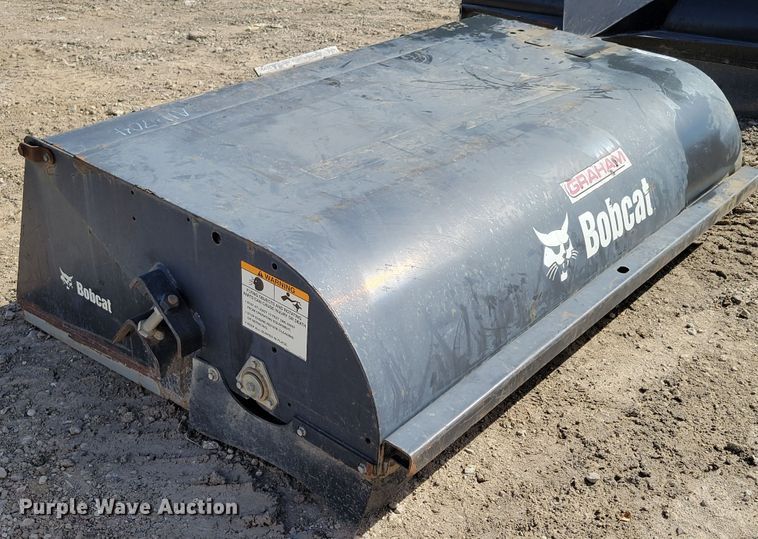 image for item JZ9108 2010 Bobcat 72 Sweeper  skid steer sweeper