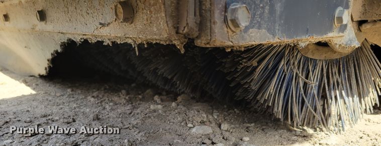 image for item JZ9108 2010 Bobcat 72 Sweeper  skid steer sweeper