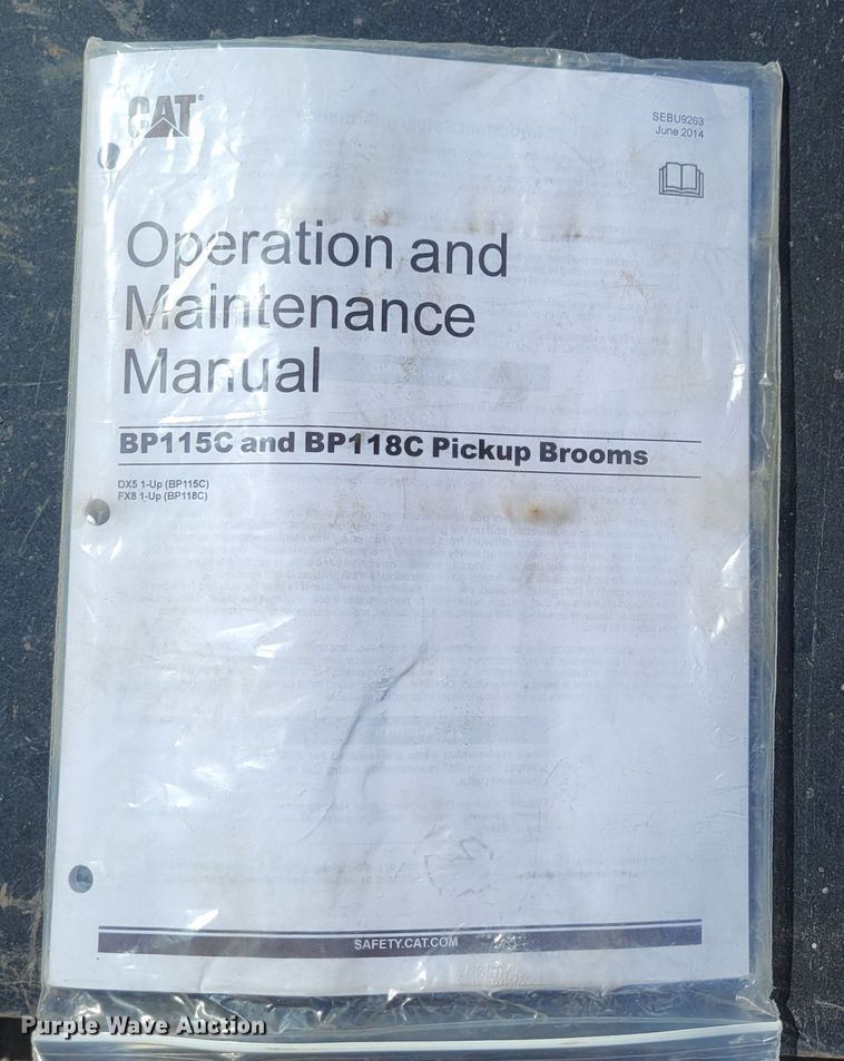 image for item JZ9109 2018 Caterpillar BP118C  skid steer sweeper