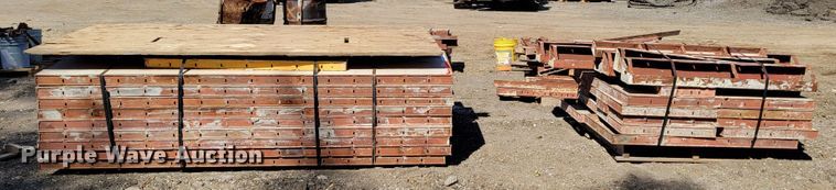 image for item JZ9112 Approximately 50 Symons concrete forms