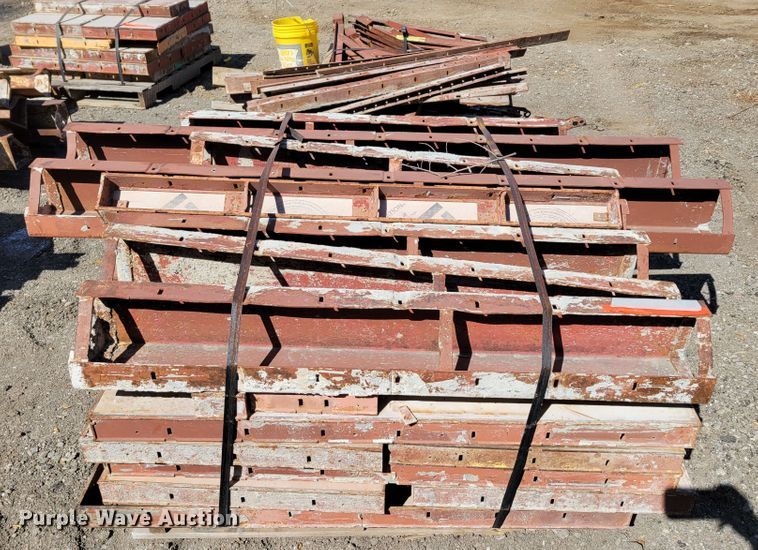 image for item JZ9112 Approximately 50 Symons concrete forms