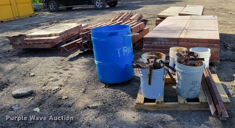 image for item JZ9113 Approximately 90 Symons concrete forms