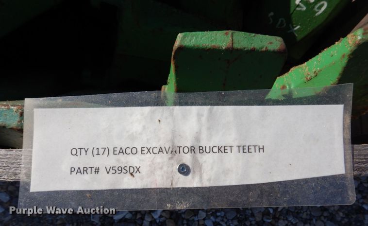 image for item KF9445 Excavator teeth