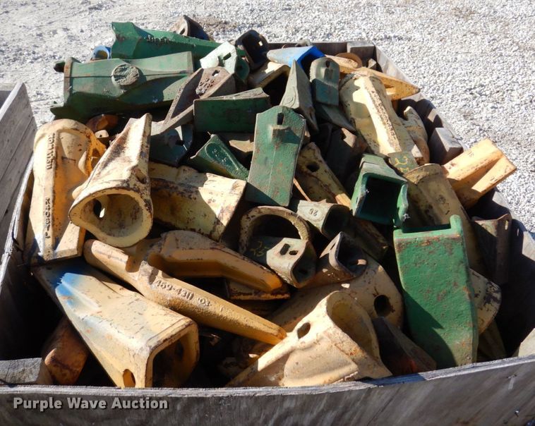 image for item KF9445 Excavator teeth