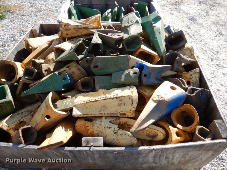 image for item KF9445 Excavator teeth