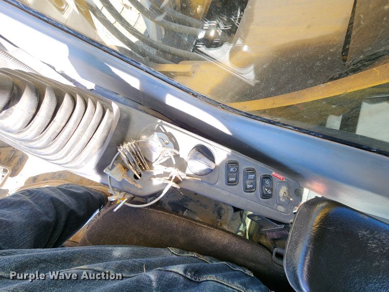 image for item KH9203 2007 Komatsu PC400LC-7  excavator