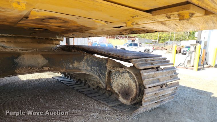 image for item KH9203 2007 Komatsu PC400LC-7  excavator