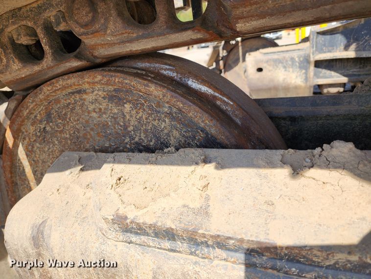 image for item KH9203 2007 Komatsu PC400LC-7  excavator