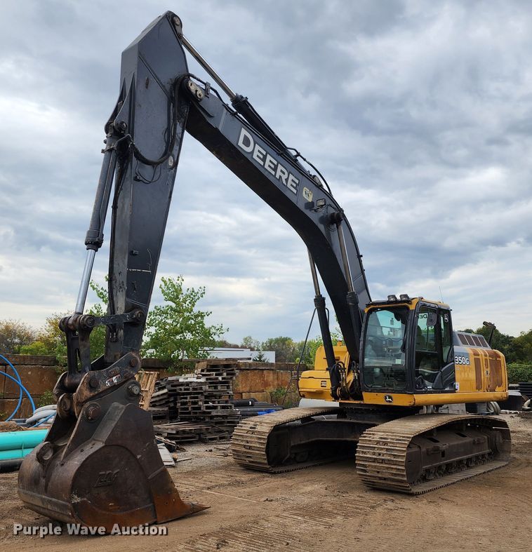 image for item KH9206 2014 John Deere 350G LC  excavator