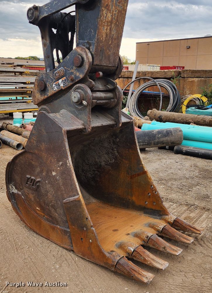 image for item KH9206 2014 John Deere 350G LC  excavator