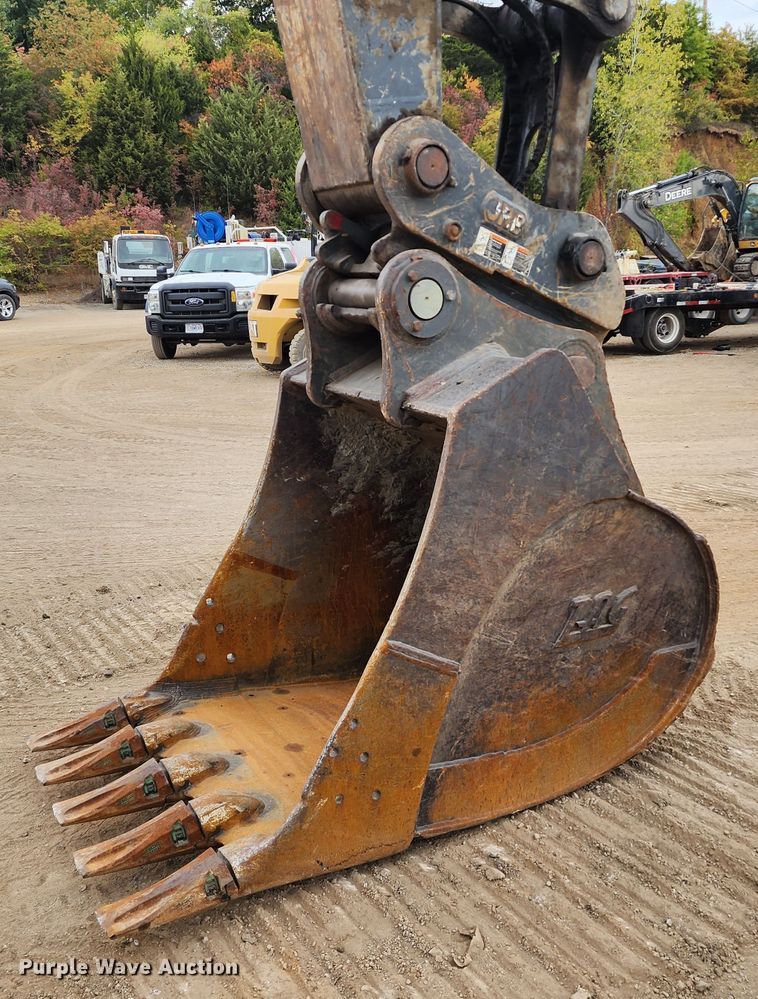 image for item KH9206 2014 John Deere 350G LC  excavator