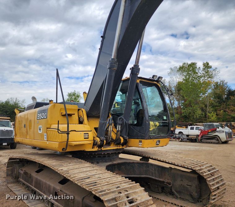 image for item KH9206 2014 John Deere 350G LC  excavator