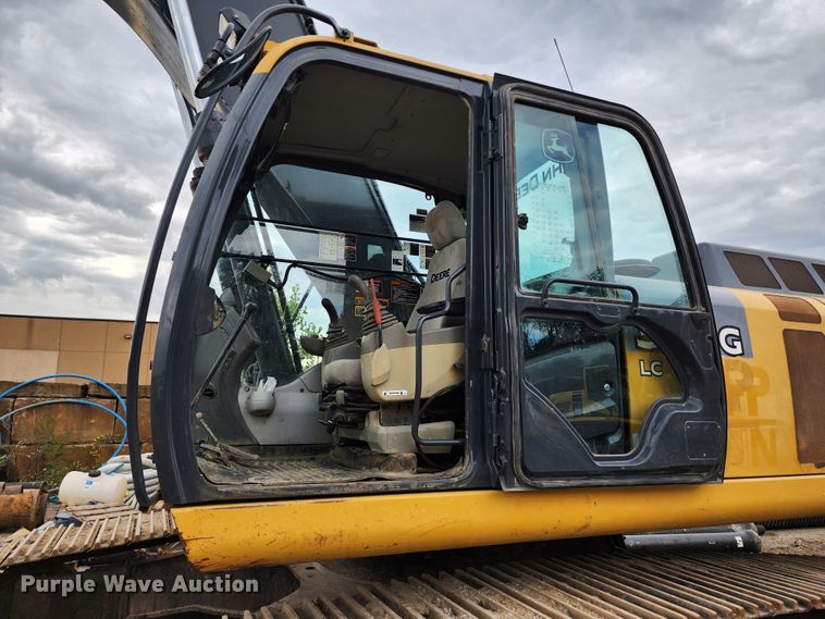 image for item KH9206 2014 John Deere 350G LC  excavator