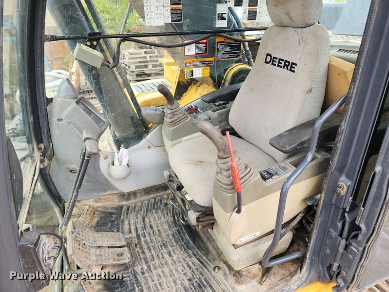 image for item KH9206 2014 John Deere 350G LC  excavator