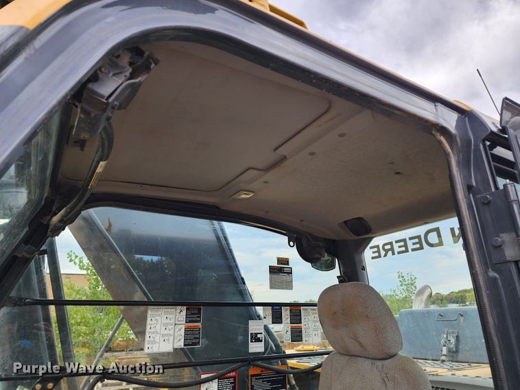 image for item KH9206 2014 John Deere 350G LC  excavator