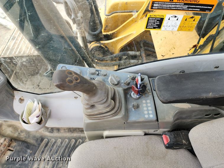 image for item KH9206 2014 John Deere 350G LC  excavator