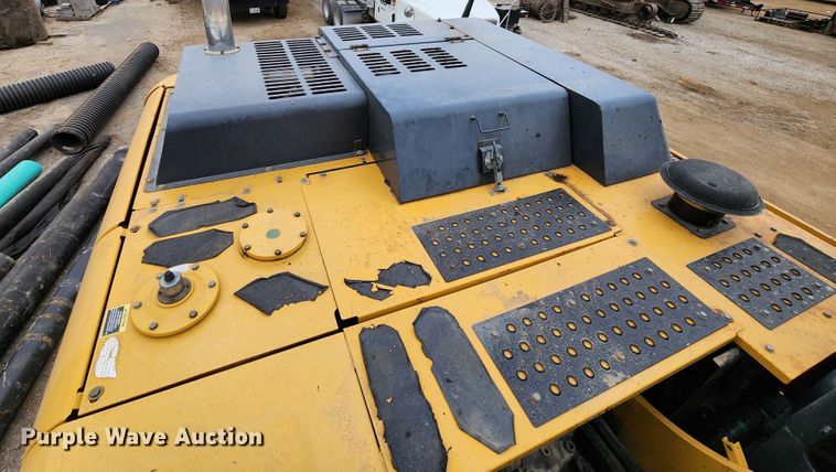 image for item KH9206 2014 John Deere 350G LC  excavator