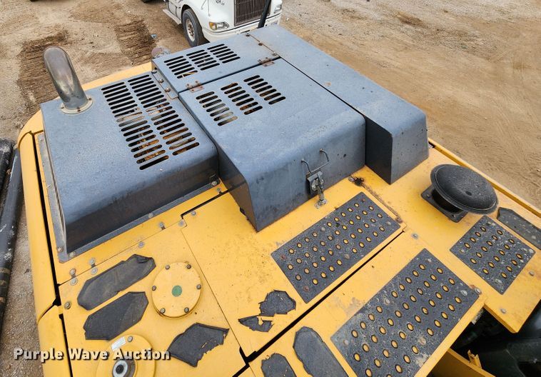 image for item KH9206 2014 John Deere 350G LC  excavator