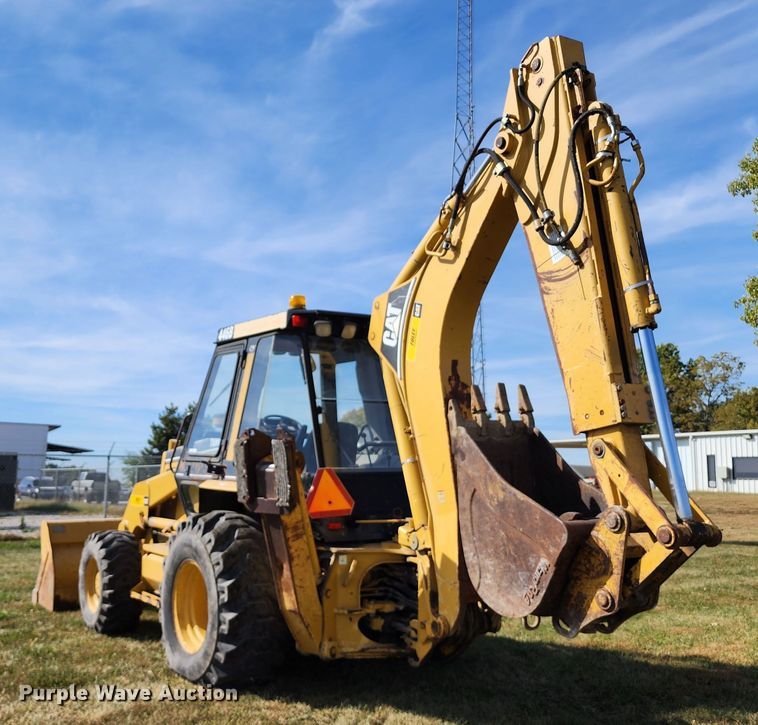 image for item KH9214 2001 Caterpillar 446B  backhoe