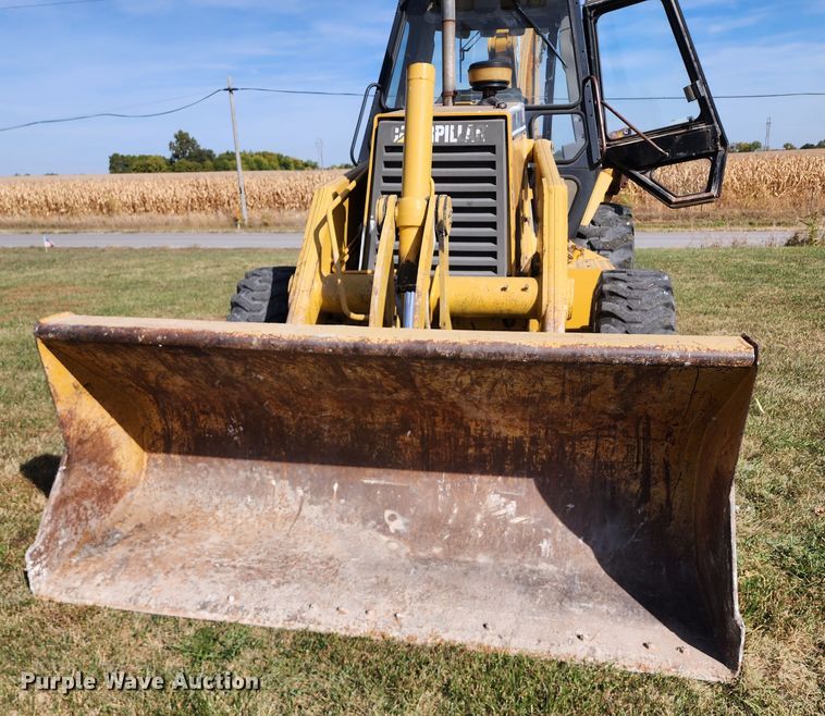 image for item KH9214 2001 Caterpillar 446B  backhoe