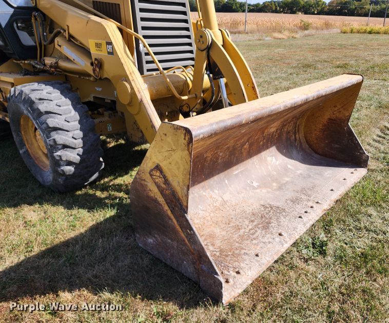 image for item KH9214 2001 Caterpillar 446B  backhoe