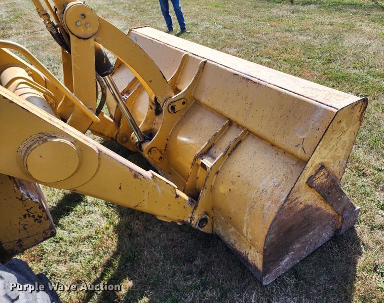 image for item KH9214 2001 Caterpillar 446B  backhoe