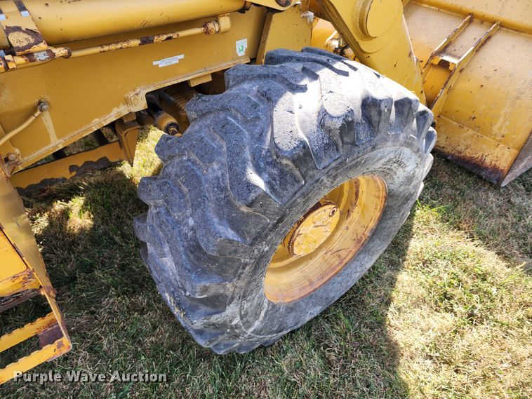 image for item KH9214 2001 Caterpillar 446B  backhoe