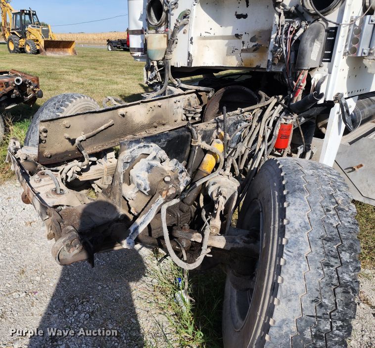 image for item KH9216 1997 Peterbilt 378  dump truck