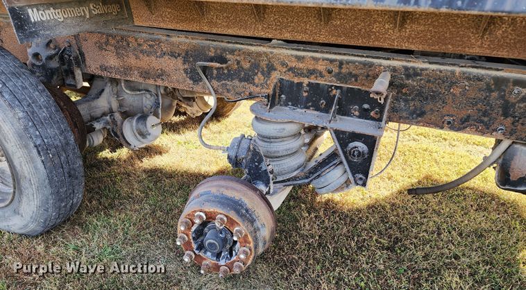 image for item KH9216 1997 Peterbilt 378  dump truck