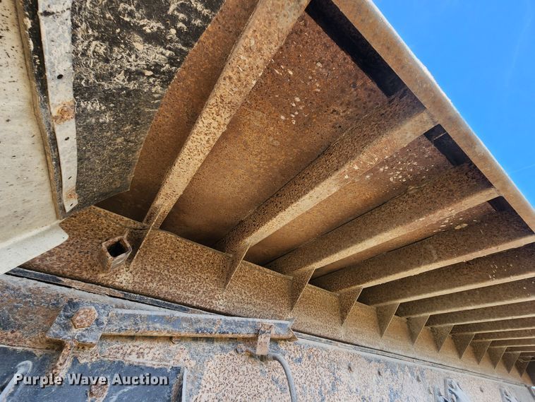 image for item KH9216 1997 Peterbilt 378  dump truck